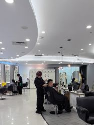 -八佰伴8008星级形象店