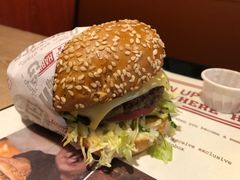 -The Habit Burger Grill 哈比特汉堡(复兴soho店)