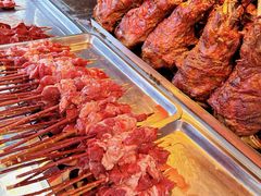 -艾力江和田馕坑烤肉店