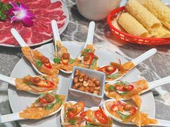 -禄婶鸡煲·打边炉