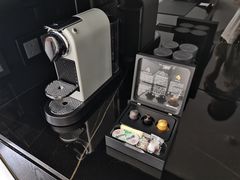 -Garden Lounge(尼依格罗香港美利酒店)