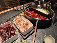 出山鸳鸯锅-三出山火锅(南京万象天地店)