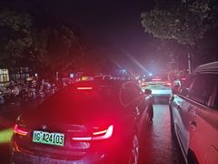 -赤红音乐现场(浦东金桥路店)