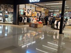 -VANS(三里屯太古里店)