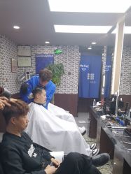 点击看大图 -大人物·男士理发馆