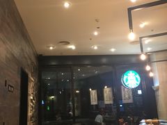 大堂-星巴克(兰桂坊店)