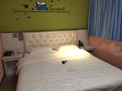 -德全心悦酒店(北京金台路地铁站店)