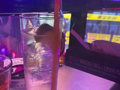 -vimi便利店酒吧