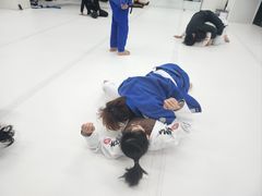 -Flow巴西柔术拳击泰拳馆