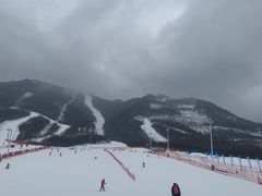 -鳌山滑雪度假区