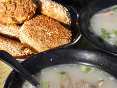 -万红路羊汤烧饼店(将台路店)