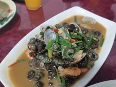 -凤嫂农家乐(梁弄店)