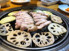 -唯成•韩国炭火烤肉 유성고기