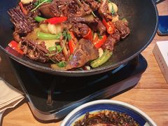 -沅江水·湖南家宴(南村万博长隆商圈店)
