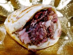 -闫家驴肉老店(华电一校店)