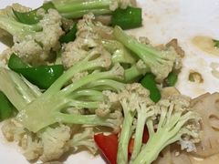 -八道本地特色菜馆(大鹏古城店)