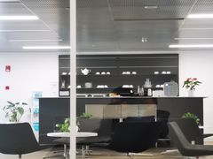 -上海冠松华奥奥迪4S店(张江店)