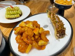 -柒月小火炉·新派川菜(金狮广场店)