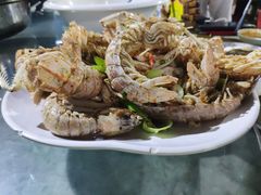 -亚龙湾8号(丁村万人海鲜广场店)