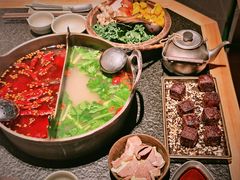 -三出山火锅(南京万象天地店)