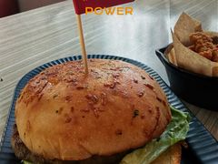 -必胜客(绿地新都会店)