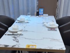 -新丁香海鲜酒店(银海商贸城店)