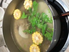 牛腩牛骨汤锅底-为什么牛潮汕牛肉火锅(中信广场店)