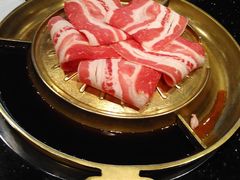 -猪啊牛呀羊啊铜盘烤肉(正大广场店)