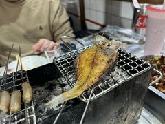 -喜悦小串丹东小黄牛海鲜烧烤大排档(民主广场店)