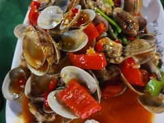 -四川小胡子海鲜(丁村万人海鲜广场店)