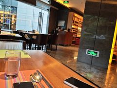 -岷山饭店-芝芝自助餐厅