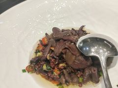 -黔蘑菇四季餐厅(观山湖店)