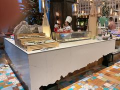 -松咖啡自助餐厅·松北香格里拉