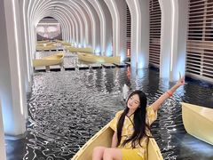 -涨巢·潮玩水疗局