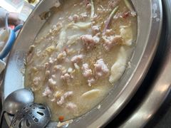 -老来福·非遗酸汤兔(凯旋路店)
