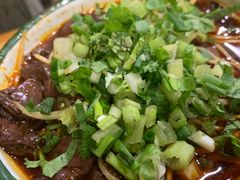 -拈签一笑黄牛肉辣卤串串