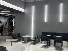 -M Stand(成都COSMO店)