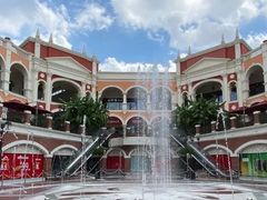 -佛罗伦萨小镇广佛名品奥特莱斯(疏港路店)