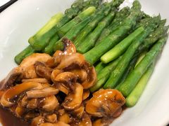 鲜口蘑烧芦笋-北平盛世·新京菜·北京烤鸭(劲松·双井店)