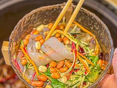 -锅当当铁锅炖烀饼王(长泰广场店)