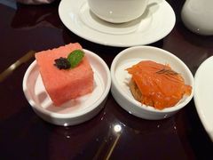 西瓜配黑橄榄-The Lounge·大堂酒廊·北京粤财JW万豪酒店