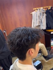 -CUTMAN男士理发