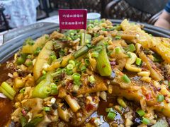 -阆辣荟餐饮(老味道8年·古城店)