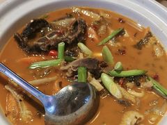 -霄汉牛三鲜湖北砂锅菜(万松园2店)