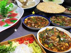 -官塘陈记鱼生·潮汕砂锅粥·牛肉火锅(潮枫路总店)