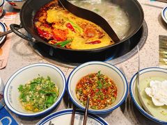 -鸿姐老火锅·传统炒料(上海旗舰店)