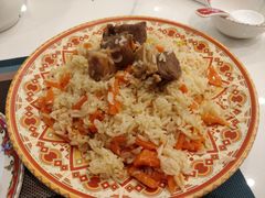 特色手抓饭-石榴花新疆清真餐厅(莫愁湖店)
