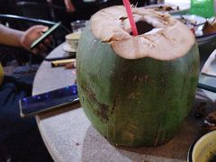 -墨脱石锅椰子鸡•香草鸭•东山羊(大东海店)