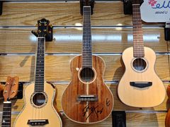 -WithU悠弦时光·尤克里里之家ukulele(宽窄巷子店)