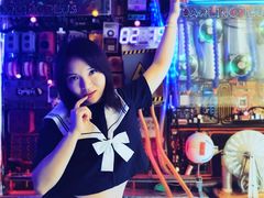 -Darling Queen·Mini·Live·House